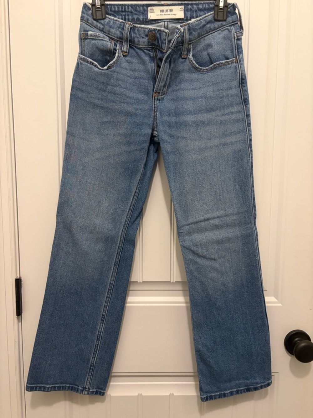 Hollister Women’s Medium Wash Straight-Leg Jeans